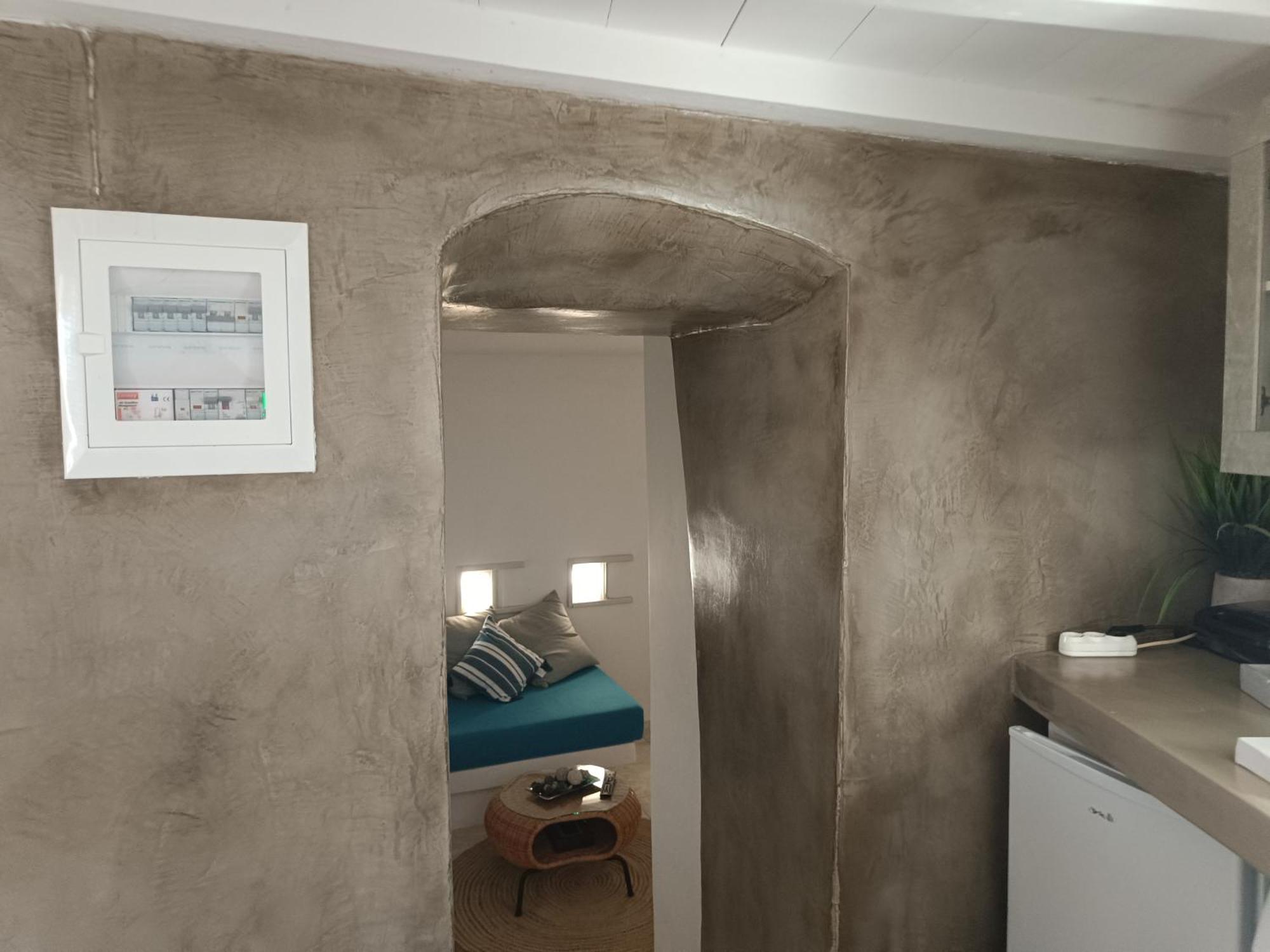 Kleris Apartments 8 Tinos Bagian luar foto